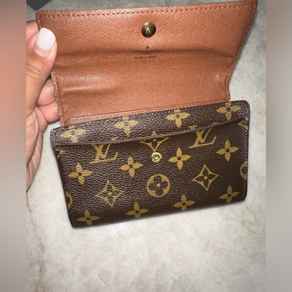 Louis Vuitton Monogram Portefeiulle Alexandra Trifold Wallet - Picture 7 of 11